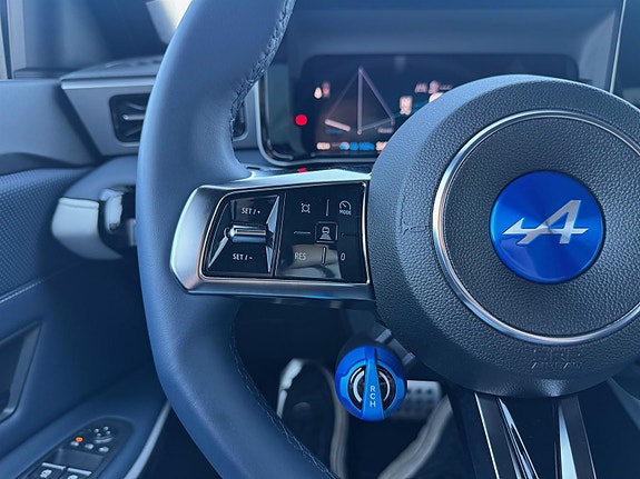 Alpine A290 23 of 30