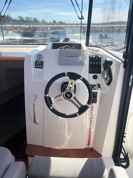 Beneteau Barracuda 7  | Suzuki 200HK | Kun 630 timer | Perfekt fiske- og turbåt 13 of 22