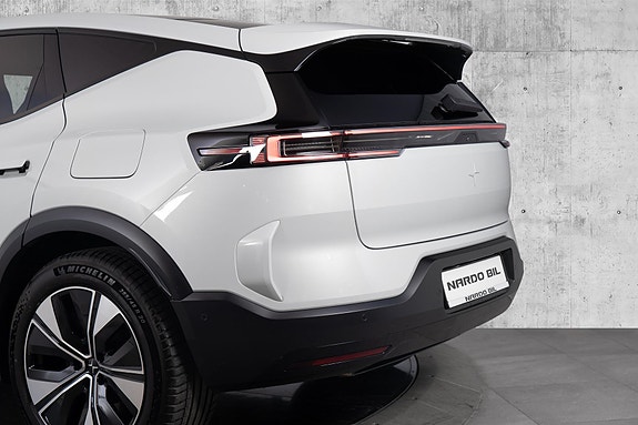 Polestar 3 11 of 30