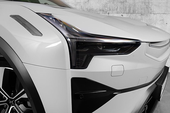 Polestar 3 5 of 30