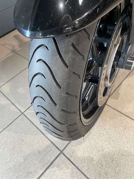 BMW K 1600 GT 7 of 18