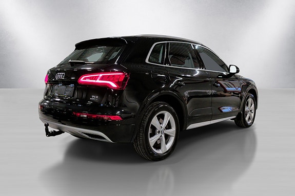 Audi Q5 4 of 23