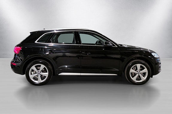 Audi Q5 3 of 23