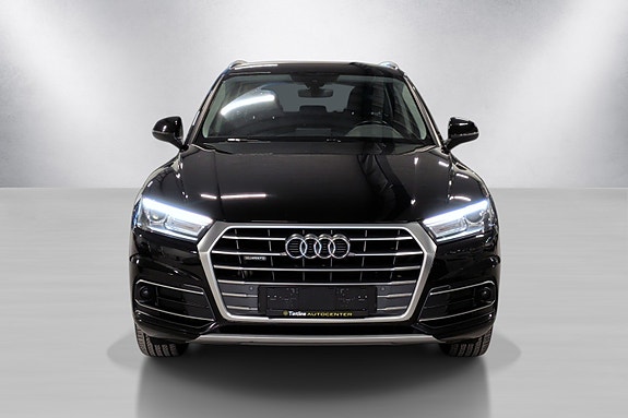 Audi Q5 9 of 23