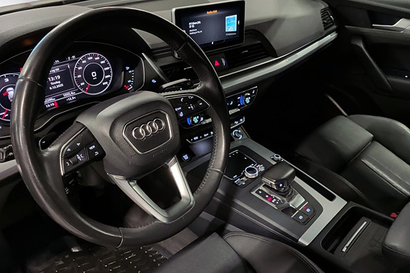 Audi Q5 13 of 23