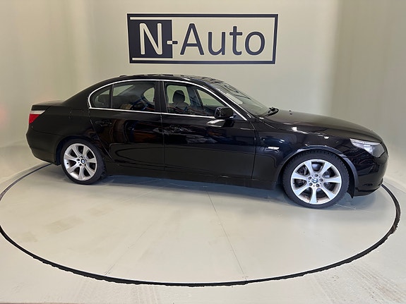 BMW 520i 13 of 24