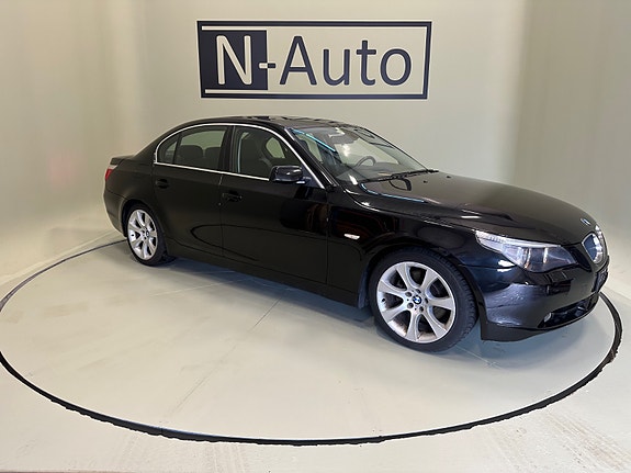 BMW 520i 14 of 24