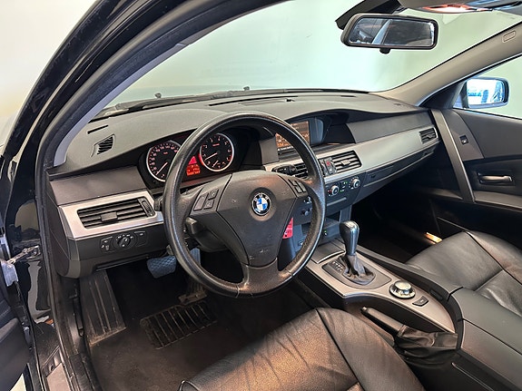 BMW 520i 20 of 24