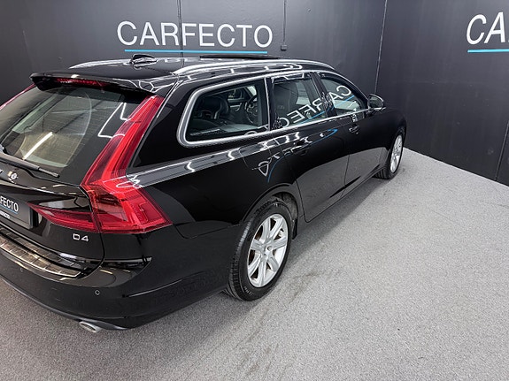 Volvo V90 13 of 30