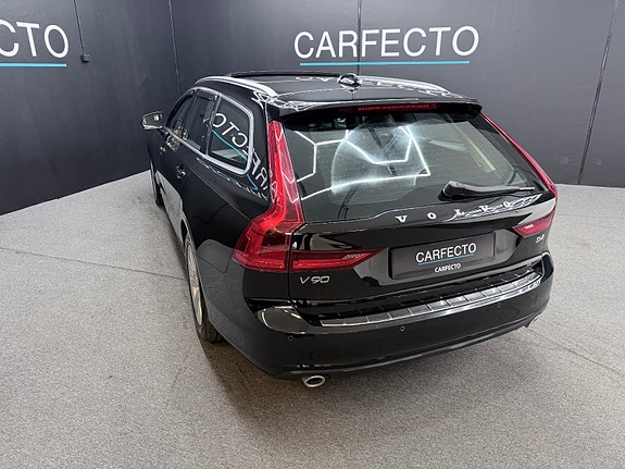 Volvo V90 8 of 30