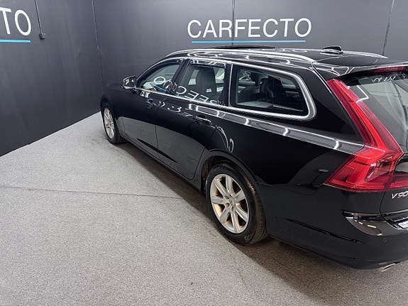 Volvo V90 9 of 30