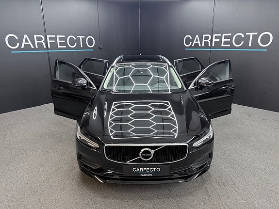 Volvo V90 5 of 30