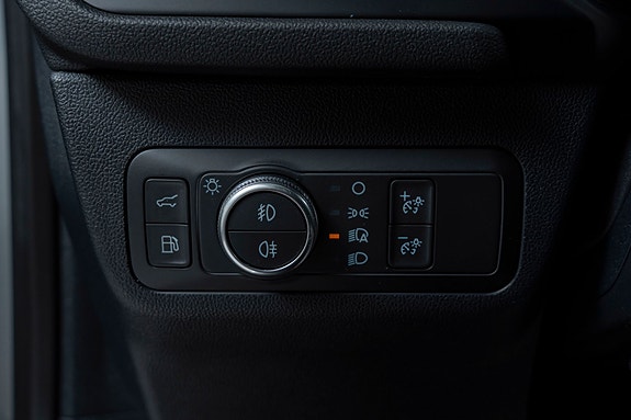 Ford Kuga 23 of 30