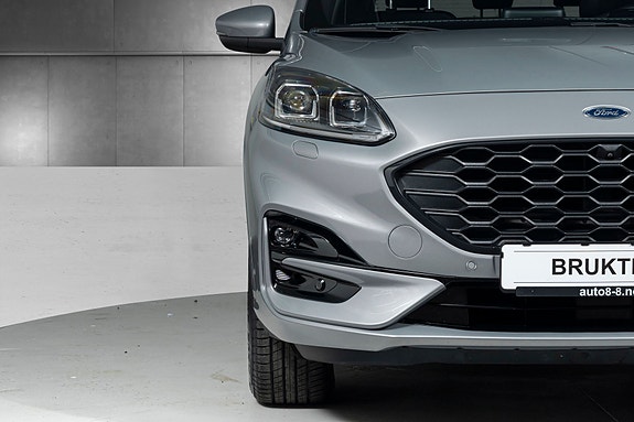 Ford Kuga 7 of 30