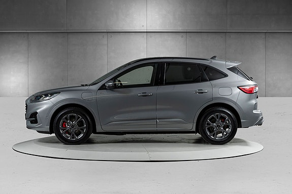 Ford Kuga 9 of 30
