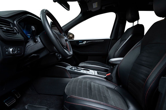 Ford Kuga 26 of 30
