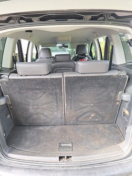Volkswagen Touran 9 of 10