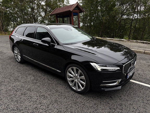 Volvo V90 5 of 17