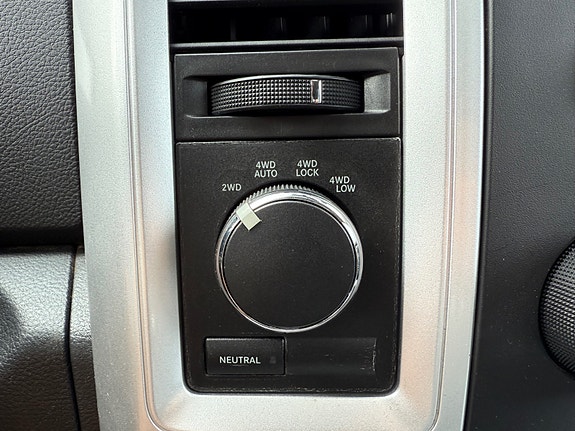 Dodge RAM 19 of 30