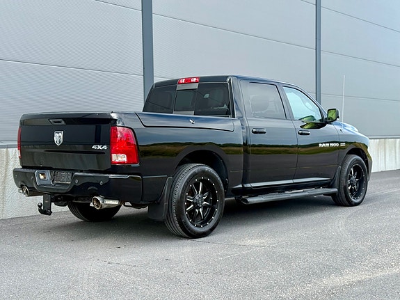 Dodge RAM 28 of 30
