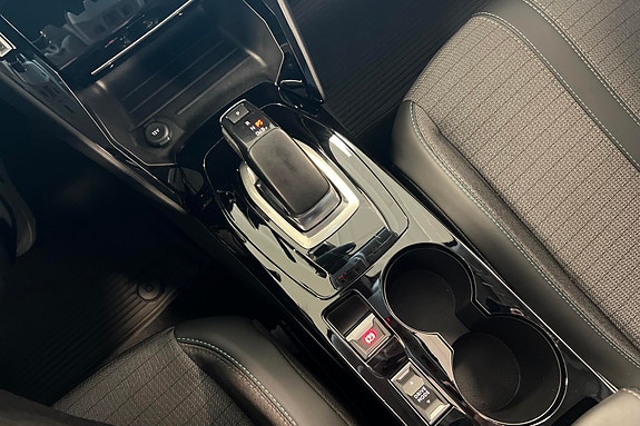 Peugeot e-208 14 of 24