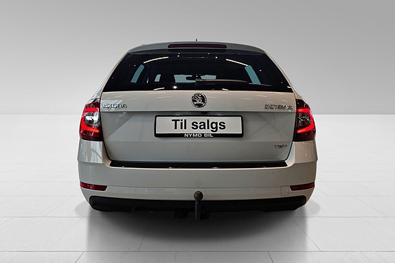 Skoda Octavia 11 of 30