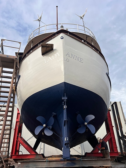 Gentleman yacht ‘’LADY ANNE’’ 3 of 30