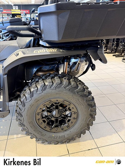Can-Am Outlander MAX 1000 R Backcountry 9 of 12