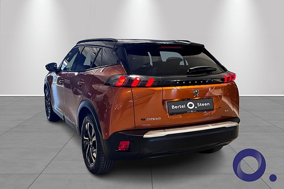 Peugeot e-2008 6 of 19