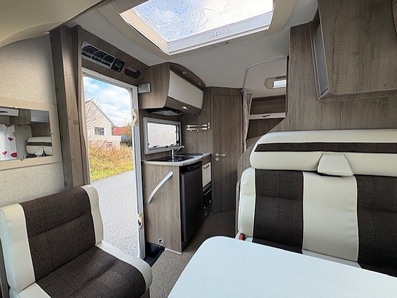 Bavaria (Pilote) I-60 LP Arctic 22 of 26