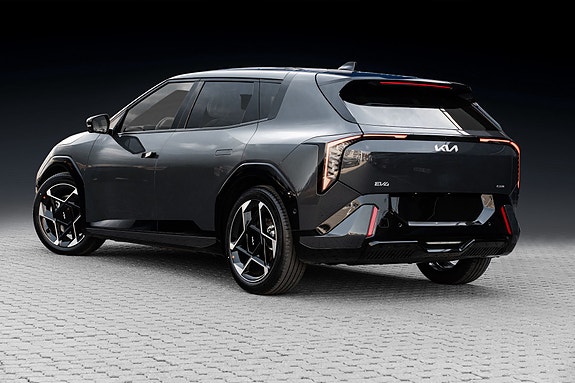 Kia EV4 4 of 30