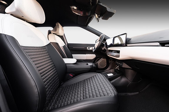 Kia EV4 20 of 30
