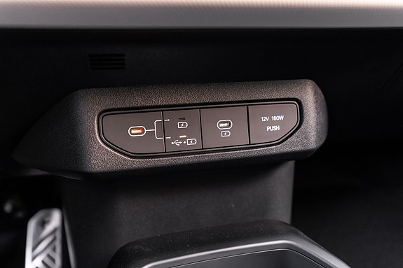 Kia EV4 27 of 30
