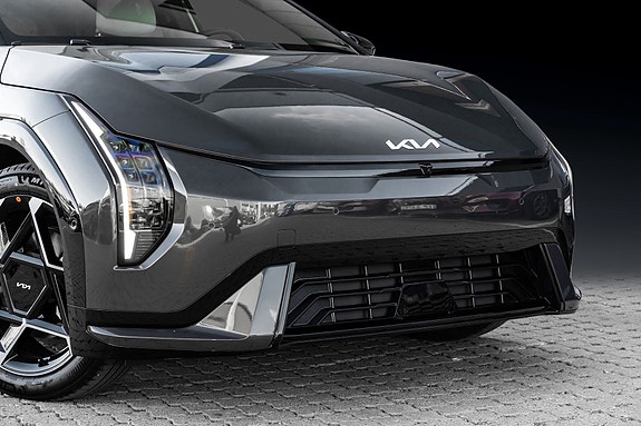 Kia EV4 3 of 30