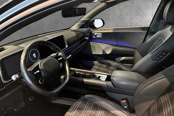 Hyundai Ioniq 6 7 of 15