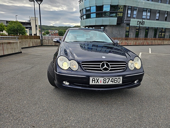 Mercedes-Benz CLK200 16 of 23