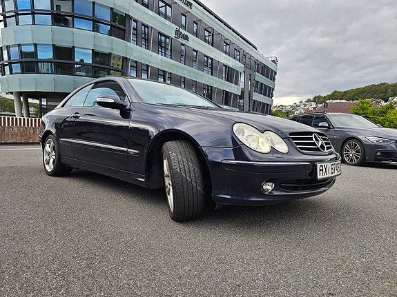 Mercedes-Benz CLK200 15 of 23