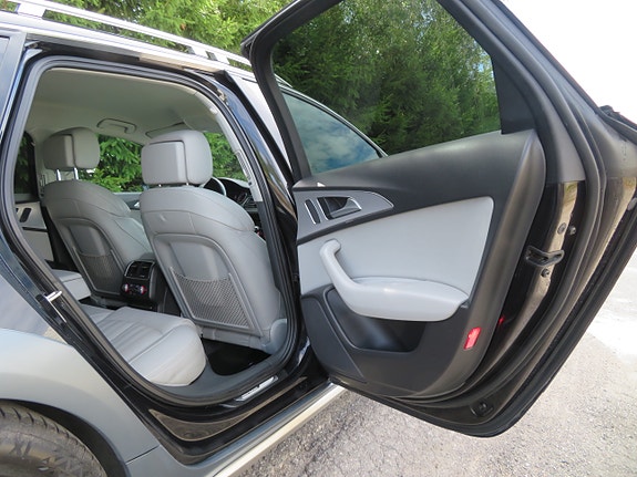 Audi A6 allroad 20 of 30