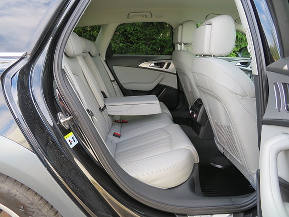 Audi A6 allroad 21 of 30