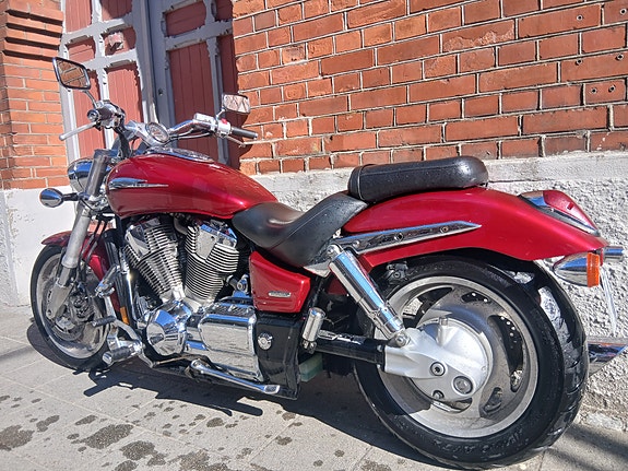 Honda VTX 1800 6 of 8