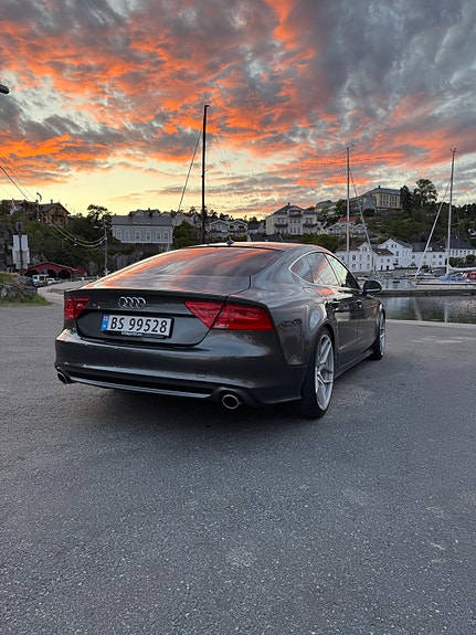 Audi A7 3 of 30