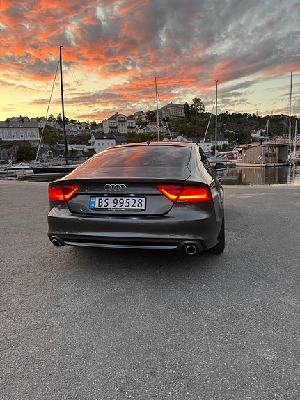 Audi A7 4 of 30