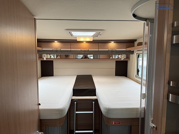 Knaus Sky I 700 - Enkle Senger - Stekeovn! 26 of 30