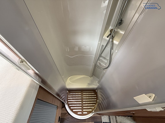 Knaus Sky I 700 - Enkle Senger - Stekeovn! 28 of 30