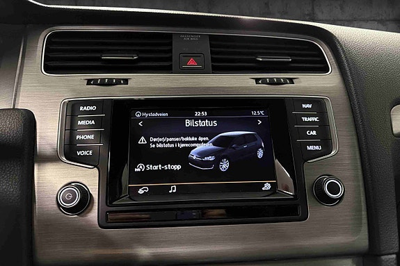 Volkswagen Golf Alltrack 16 of 24