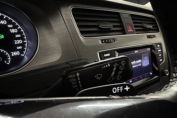 Volkswagen Golf Alltrack 20 of 24