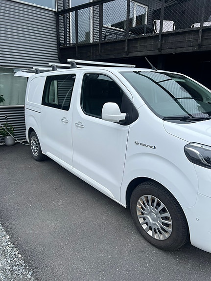 Toyota Proace 2 of 11