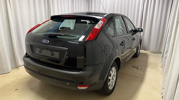 Ford Focus 6 of 13