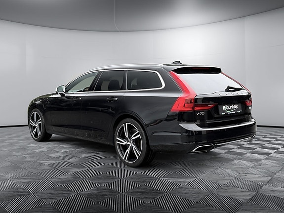 Volvo V90 7 of 23