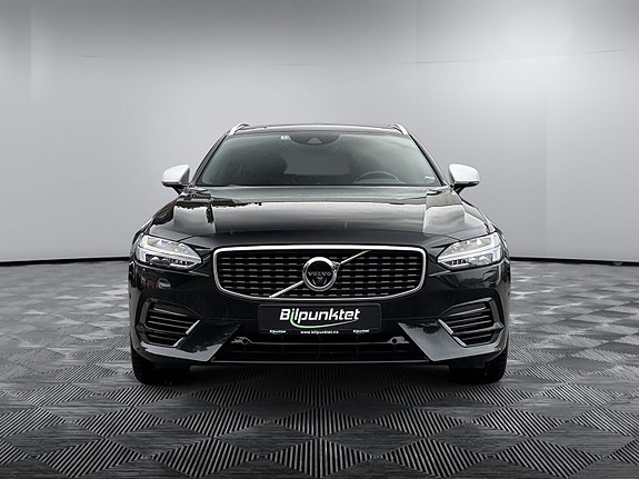 Volvo V90 21 of 23